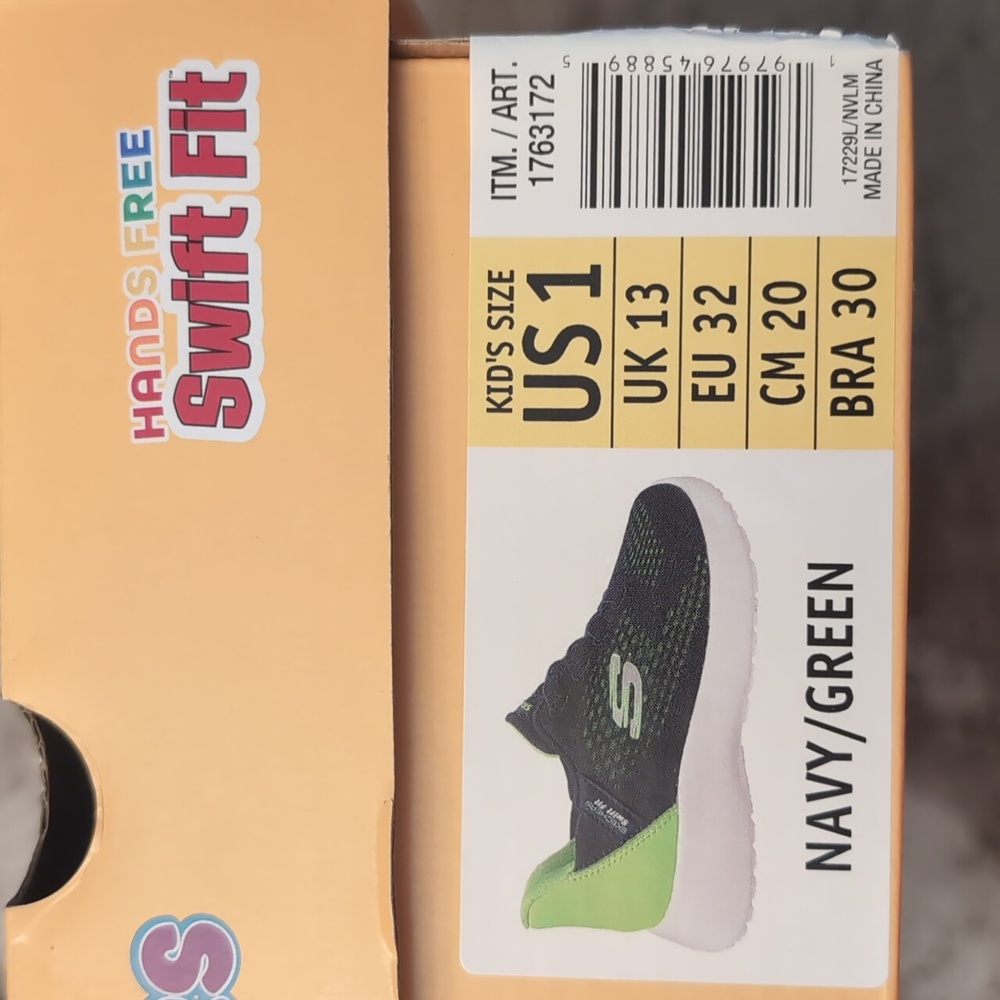 Skechers